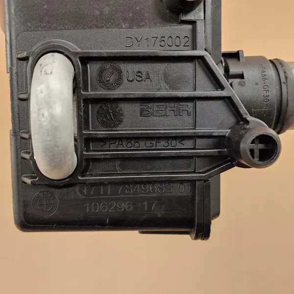 Oljekylare BMW X5M F15 F85 X6M F16 F86 4.4 575HK image 4