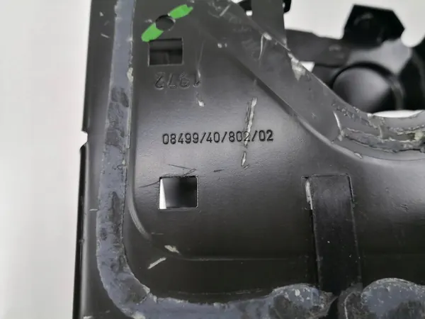 Support de serrure BMW OEM 8125806 Avant droit F10 F11 image 5