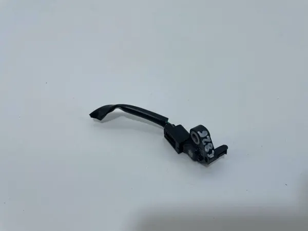 Mazda CX-5 Krockdetektor OEM K123-57K1X 2017- image 4