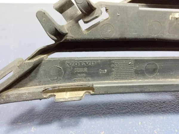 Griglia paraurti anteriore VOLVO V90 S90 II 31383240 image 6
