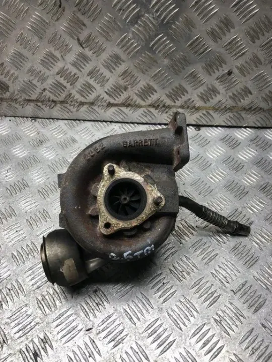 Turbo usado OEM 059145701F para Audi A6 2.5L Diésel image 4