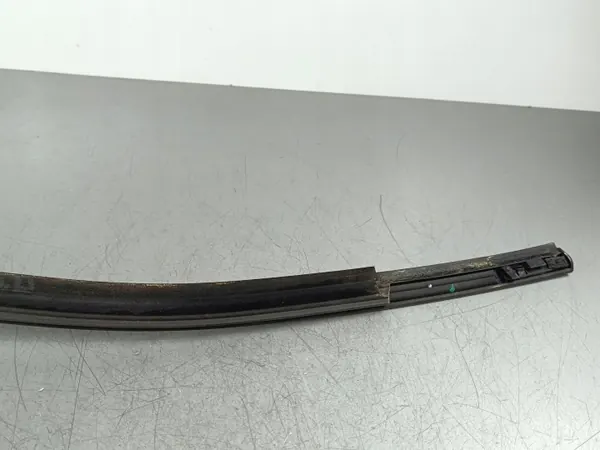 MG ZS Achterruitlijst OEM FOB53685 - Gebruikt image 7