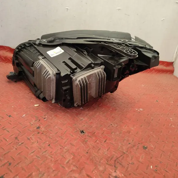 Rechter koplamp Mercedes W218 CLS ILS Full LED image 10