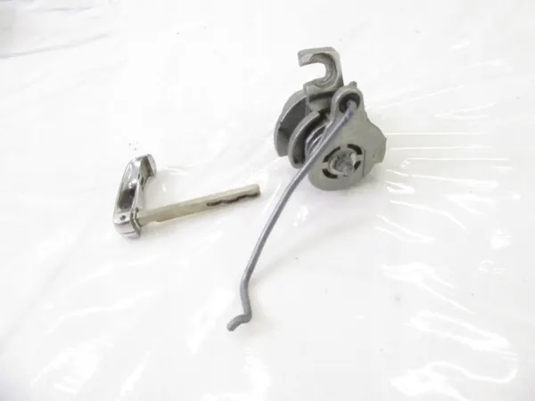 Inserção de cilindro de fechadura BMW OEM - Peça usada image 10
