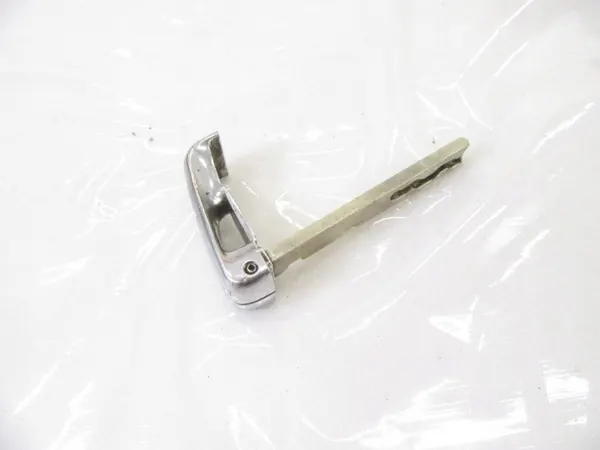 Inserção de cilindro de fechadura BMW OEM - Peça usada image 3