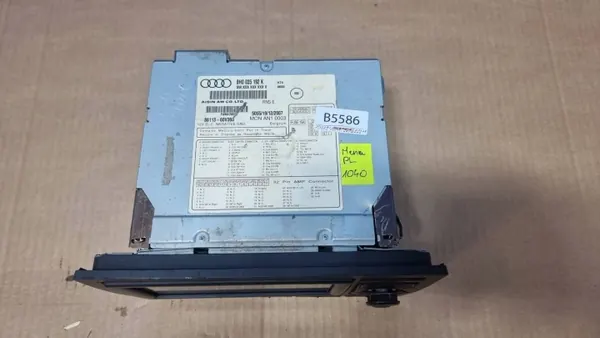 Radio Navigation Audi A4 B7 OEM 8H0035192K image 3