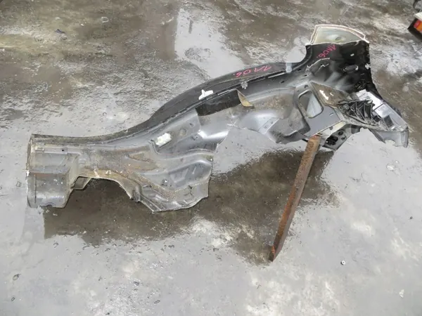Mercedes W205 Garde-boue arrière droit OEM c/1106 image 4