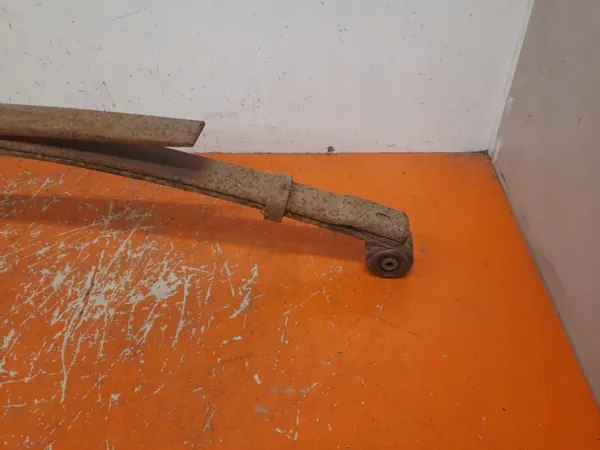 Mercedes T1 Bladveer OEM 01 - Gebruikte staat image 3
