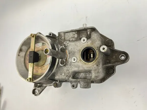 Drosselklappe K-Jet Mercedes W124 W201 M102 230E 200E OEM image 3