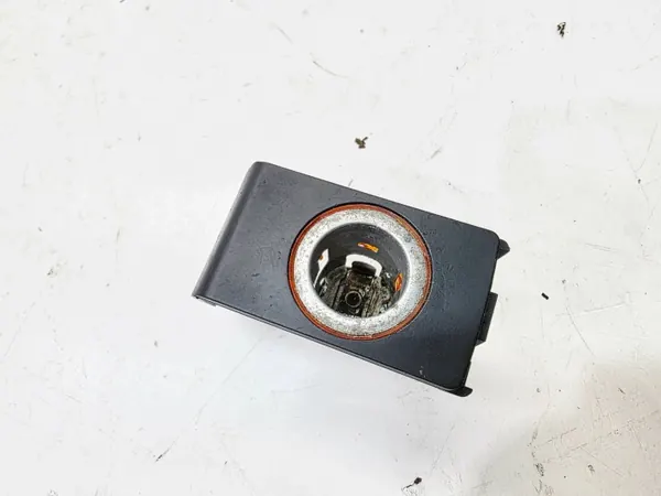 Audi A3 8P Aanstekerstopcontact OEM 8P0863387D 1/25 image 3