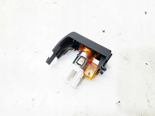 Audi A3 8P Aanstekerstopcontact OEM 8P0863387D 1/25 image 5