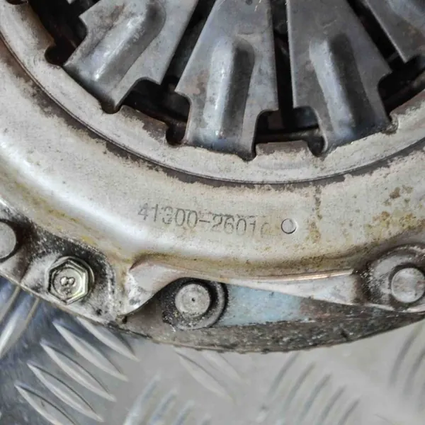 KIA Ceed 2013 Conjunto de Embreagem OEM 4130026010 image 5