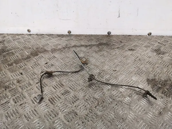 Subaru ABS-pyöränopeusanturi OEM FBZ8956 image 2