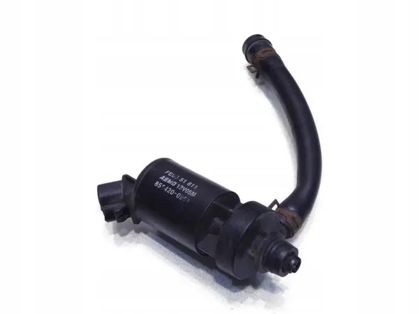 Pompe lave-glace OEM FE03-51811 pour Mazda 3 II image 2