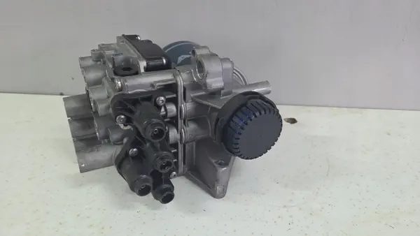 Vanne de dessiccateur d'air MAN TGX TGS TG3 81.52108-6038 image 3