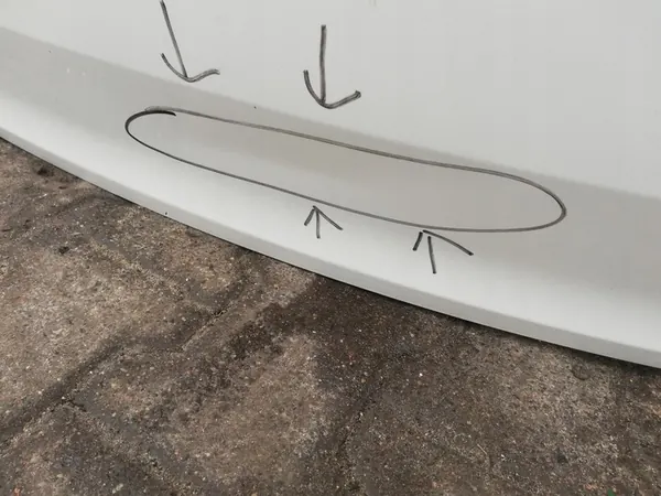 Takaluukku VW Polo 6R0 09-14 image 2