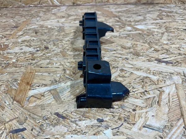 VW Crafter II 2 16- Suporte de Para-choque Dianteiro Direito image 5