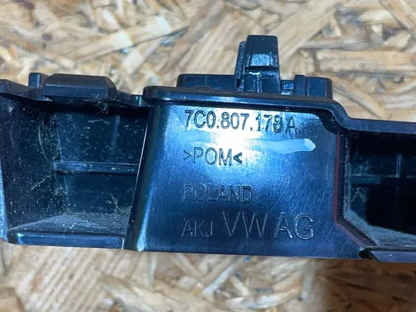 VW Crafter II 2 16- Suporte de Para-choque Dianteiro Direito image 8