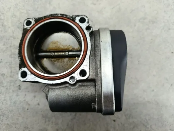 Gasklep OEM 1439580 voor BMW 3-serie E91 2.0 image 9
