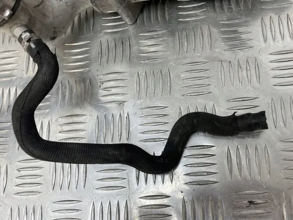 Vattenpump BMW F10 F20 F80 7586885 image 5