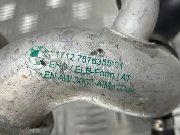 Vattenpump BMW F10 F20 F80 7586885 image 9