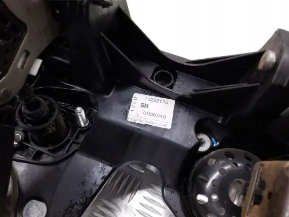 Opel pedalbas OEM 13252175 för Astra J Lift 1.7 CDTI image 3
