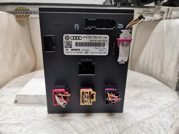 Audi A4 B8 Comfortmodule OEM 8K0907063AG image 2