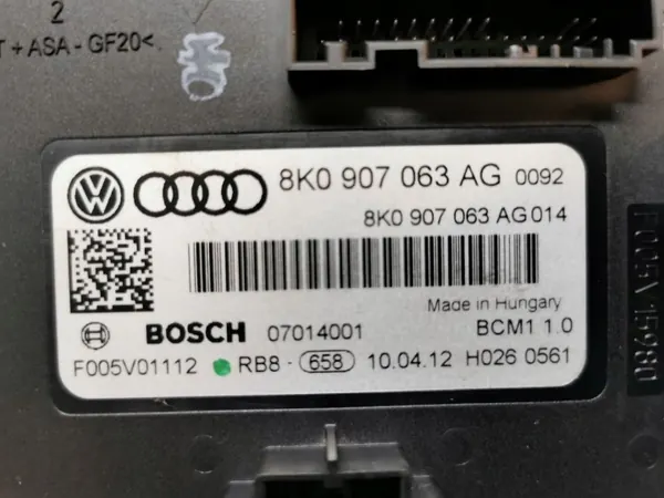 Audi A4 B8 Comfortmodule OEM 8K0907063AG image 4