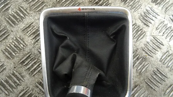 Växelspaksknopp VW Golf Plus Tiguan image 2