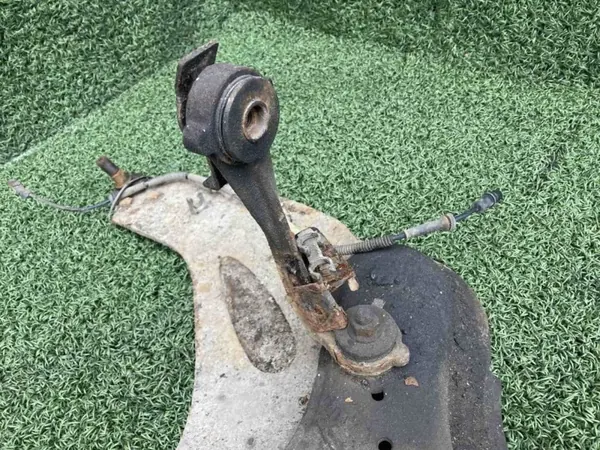 Etujarrupalat OEM 93858866 Nissan Primastarille image 6
