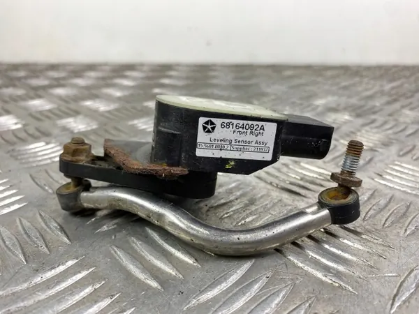 Capteur suspension air Jeep OEM 68164092A avant image 8