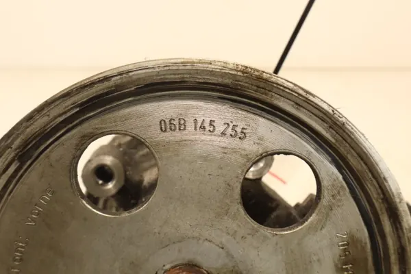 Audi servostyrpump OEM 06B145255 Begagnad image 7
