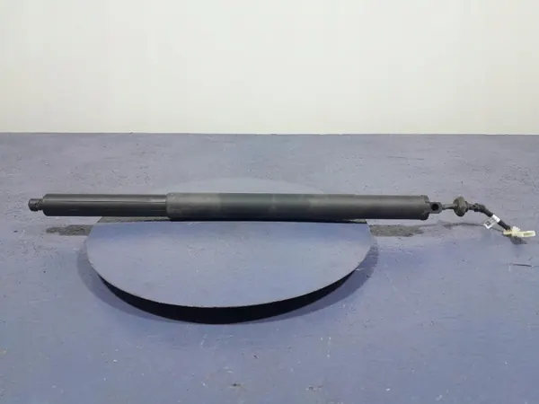 Actuateur de hayon BMW X5 G05 OEM 9482800 Gauche/Droit image 2