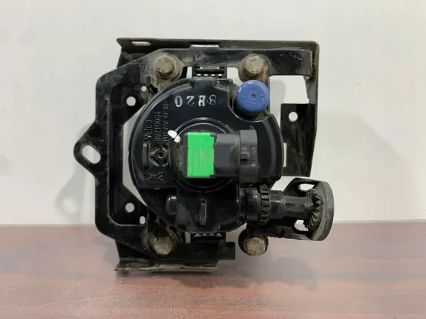 Mitsubishi Outlander etusumuvalo OEM 89210094 image 3