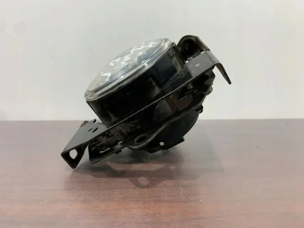 Mitsubishi Outlander etusumuvalo OEM 89210094 image 4