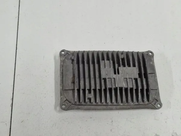 Module Convertisseur LED Mercedes OEM A1769001204 image 2