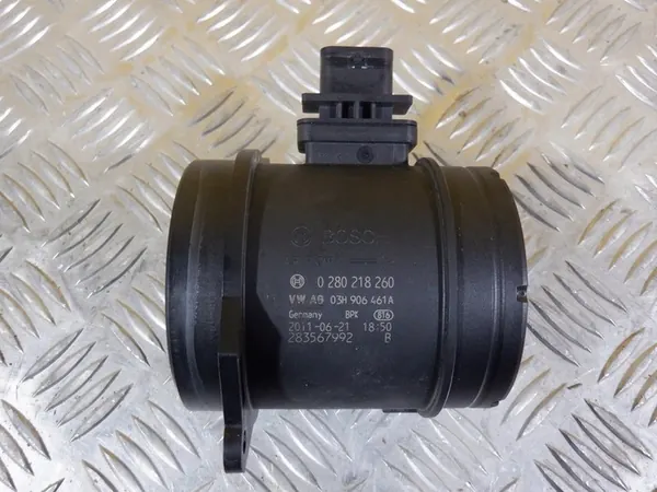 VW Touareg 7P 3.6 TSI Luftmassenmesser 03H906461A image 2