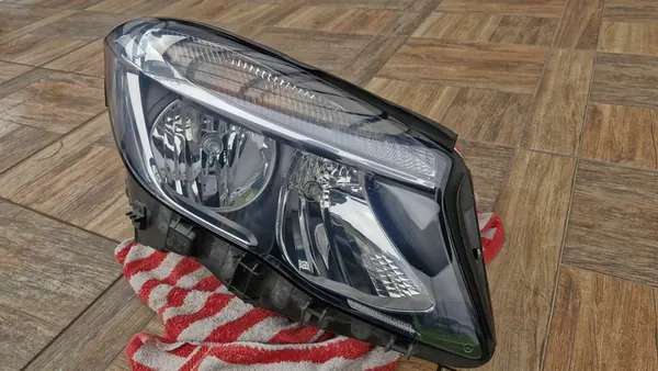 Mercedes-Benz OE A1569061200 Voorlamp Rechts image 3