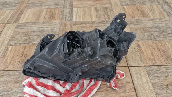 Mercedes-Benz OE A1569061200 Voorlamp Rechts image 7