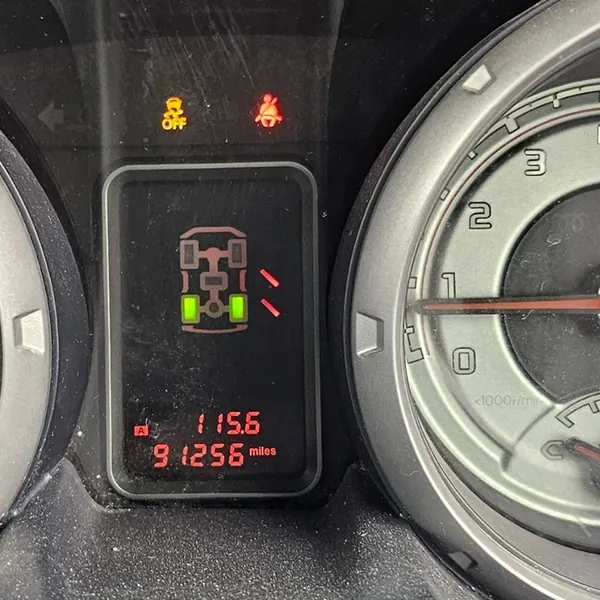 Mitsubishi Pajero 2014 Oil Cooler image 4