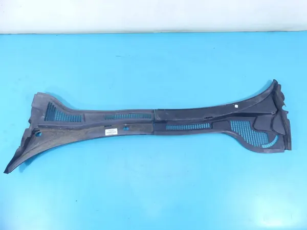 Skoda Superb II Tuulilasi OEM 3T0819415 image 2