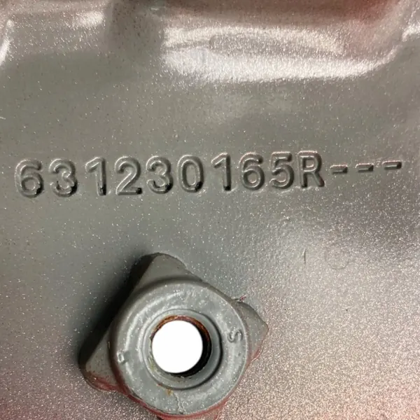 Support d'aile gauche OEM 631230165R pour Renault image 10