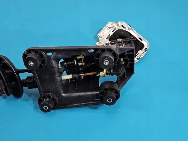 Vaihdevivun linkki Citroen C-Elysee II 1.6 HDI image 7