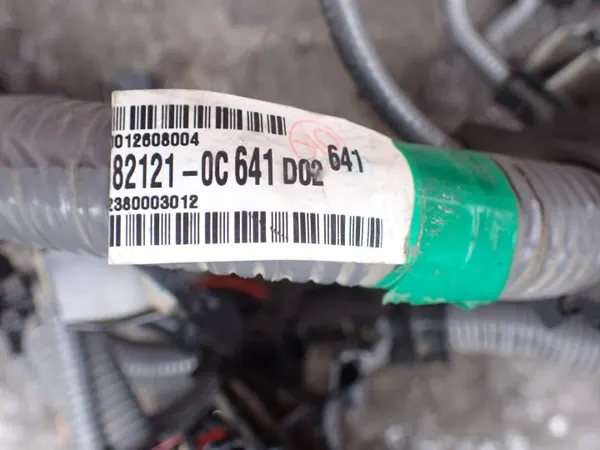 Harness Motor OEM 82121-0C641 para Toyota Tundra 3.4L image 5