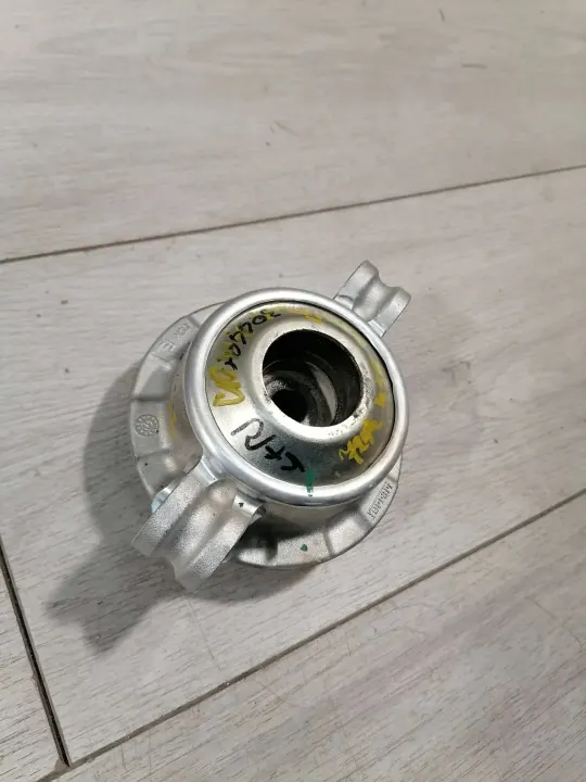 Support Amortisseur Avant Ferrari 458 OEM 340229 image 7