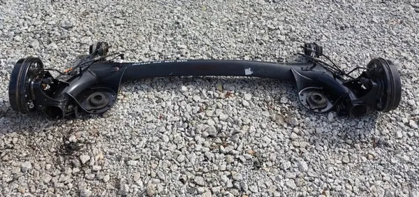 Achterasbalk OEM BELKA ZAWIESZENIA OŚ TYŁ image 2