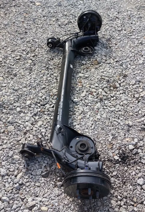 Achterasbalk OEM BELKA ZAWIESZENIA OŚ TYŁ image 3