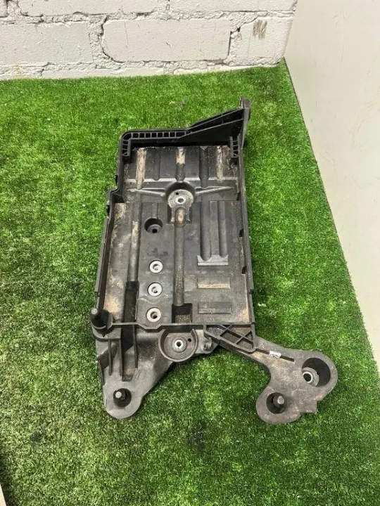Skoda OE batteribas 5Q0915321K för Karoq 1.5L image 2