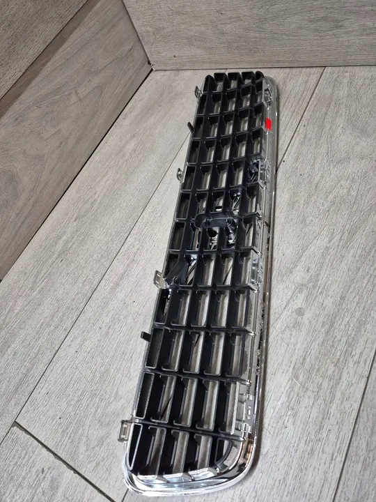 Volvo S40 II Grill 8620116 image 4