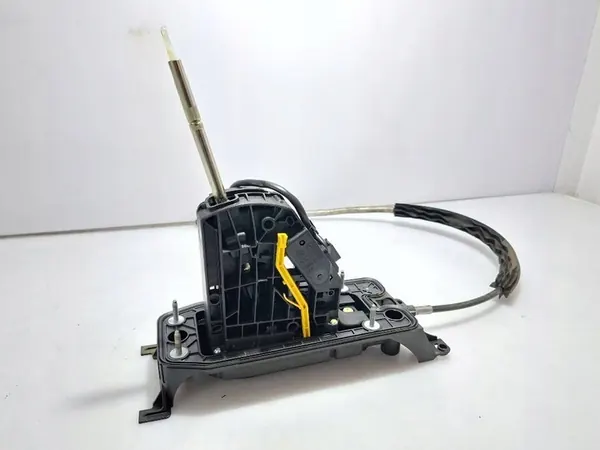 Levier de vitesses Volkswagen Tiguan II 2016 5QH713025 image 8